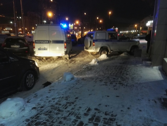 Странное происшествие в Санкт-Петербурге, виновником которого стал водитель Audi Q7. авто